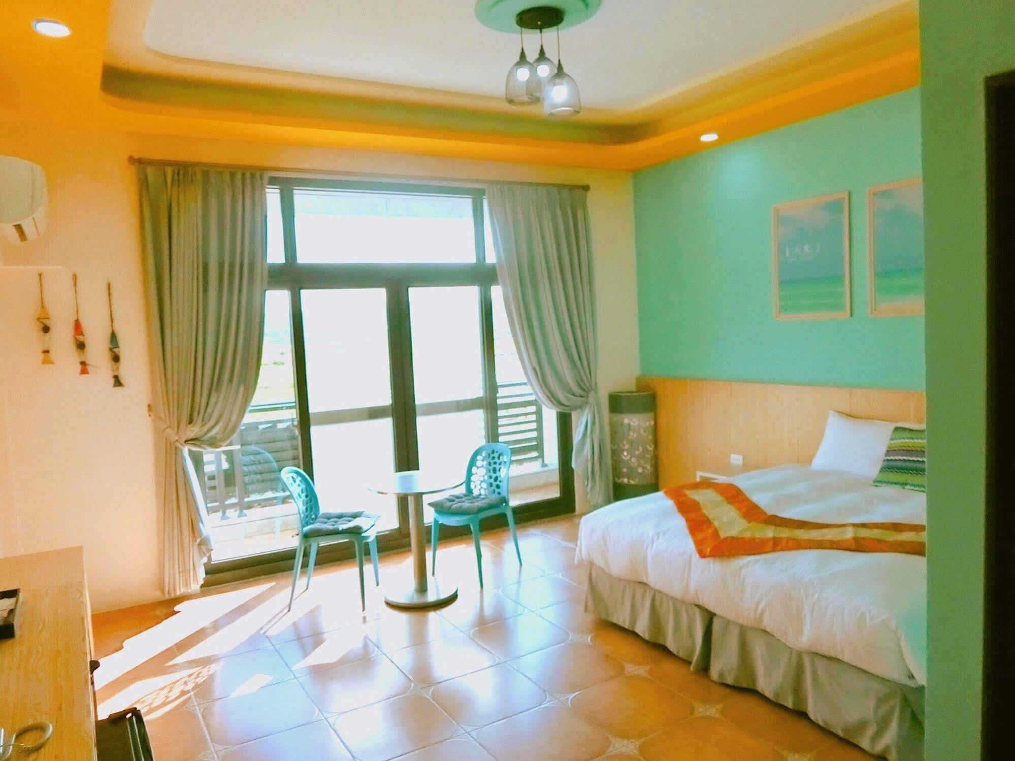 Kenting Aqual Inn Hengchun Exterior photo